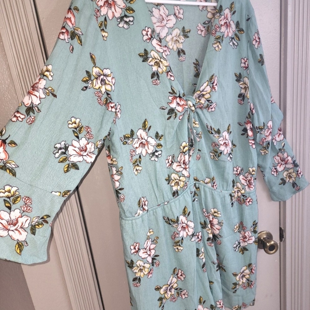 Xhilaration Floral Jumpsuit in Mint Green